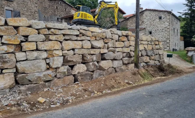 Terrassement et enrochement, Saint-Chamond, SLT TP